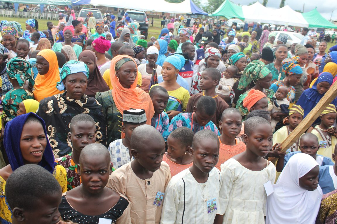 Celebrating Duality At The World Twins Festival, Igbo-Ora » Culture ...